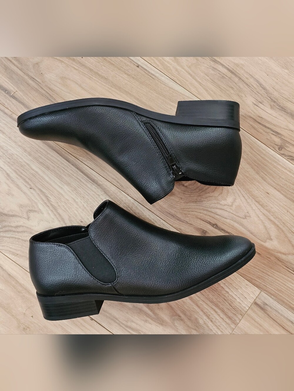 Kensie Black Ankle Booties with Side Zipper
